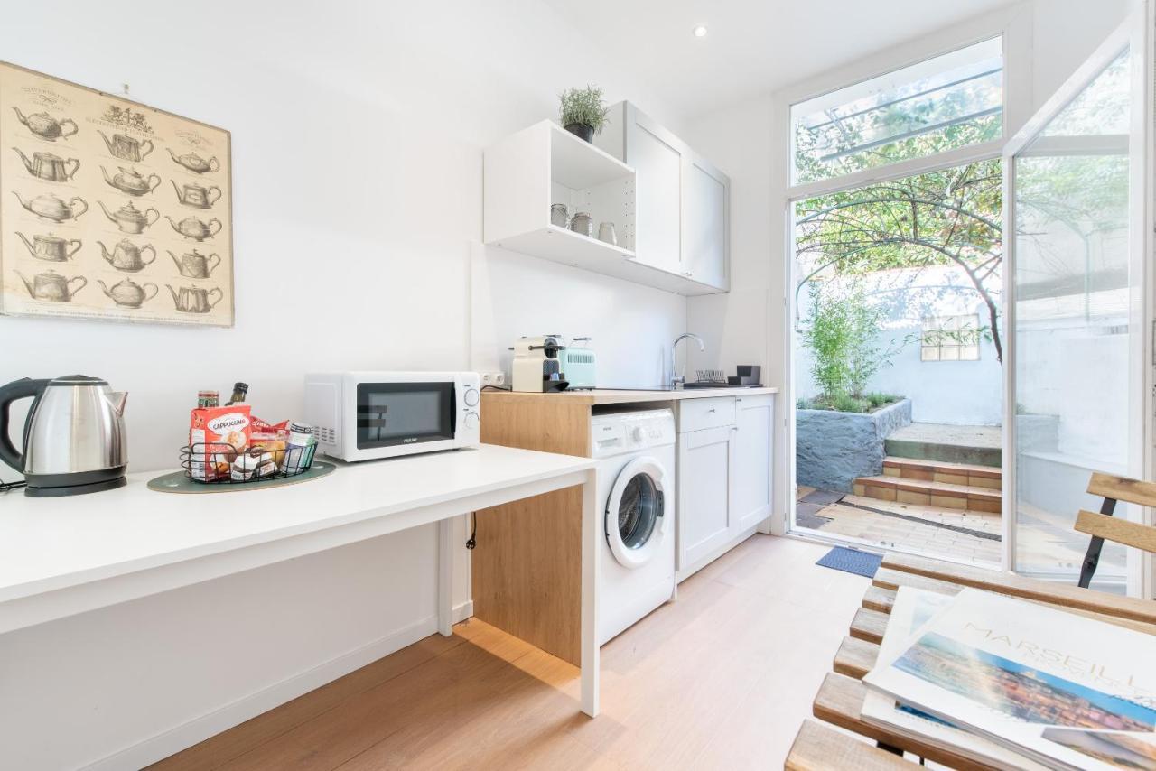 Studio Blancarde Terrasse Parking Clim Marseille Luaran gambar